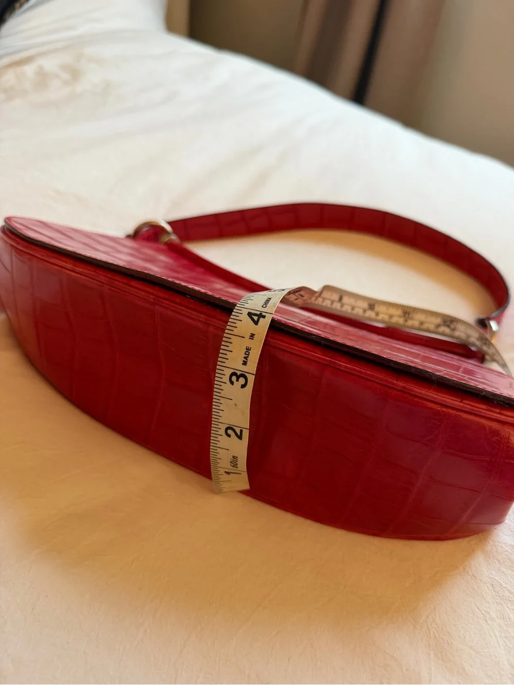 Vintage ESCADA Cherry Red Croc Leather  Shoulder bag